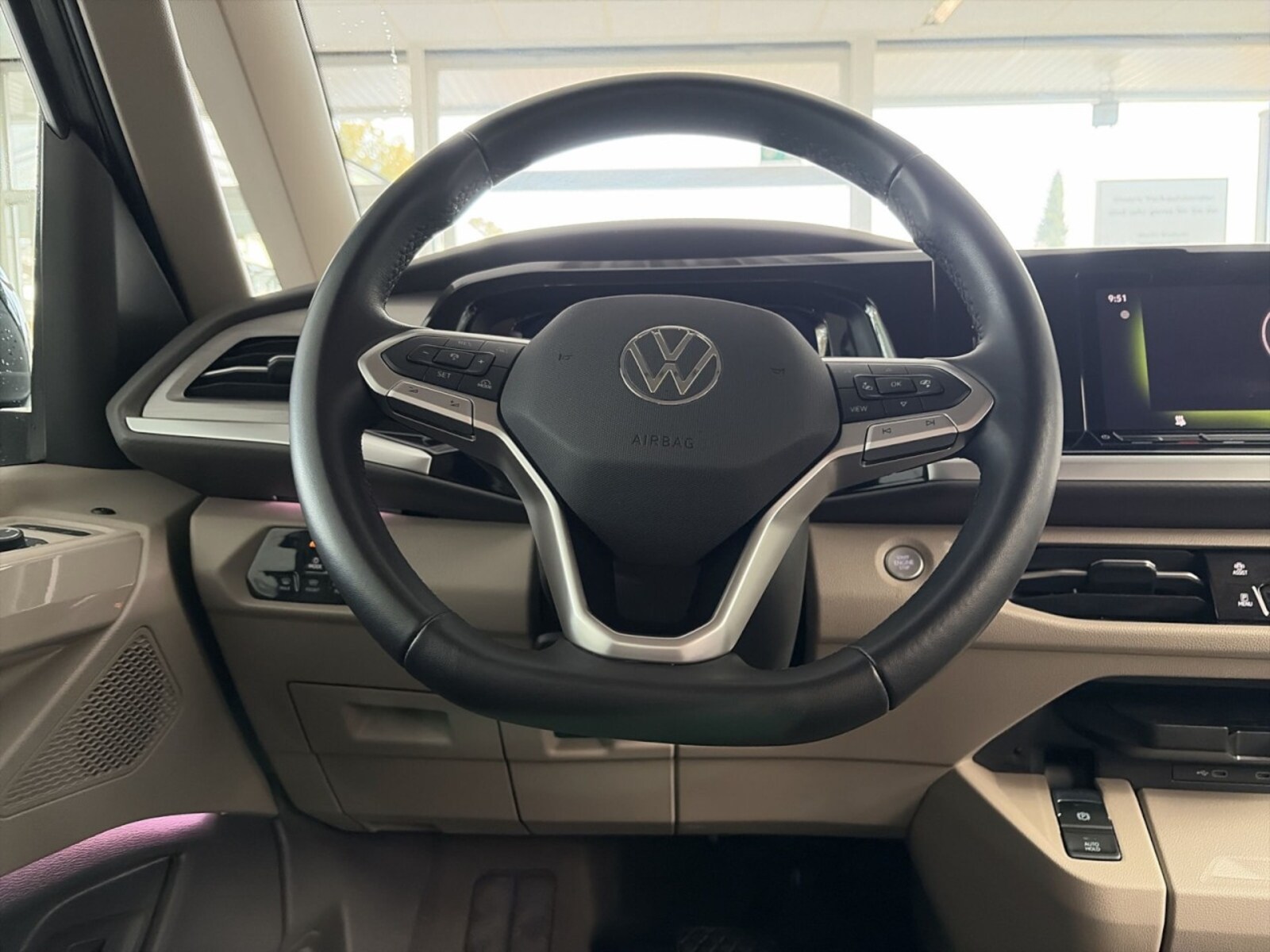 Volkswagen Multivan – Bild 8