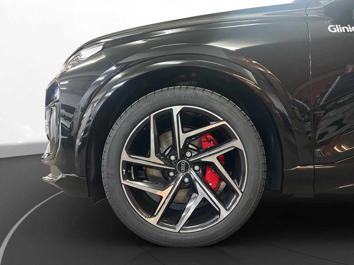 Image about Audi SQ6 Sportback e-tron e-tron