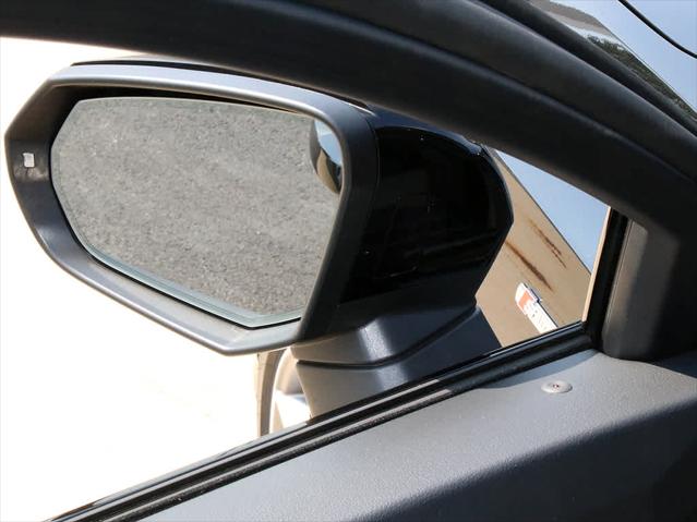 2025 AUDI Q3 - Image 25