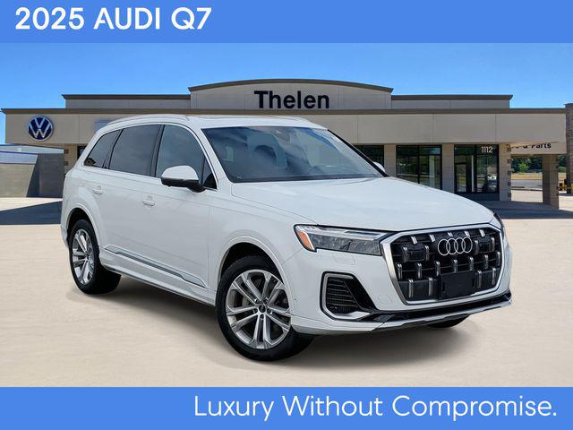 2025 Audi Q7 55 Premium Plus quattro Tiptronic's photo