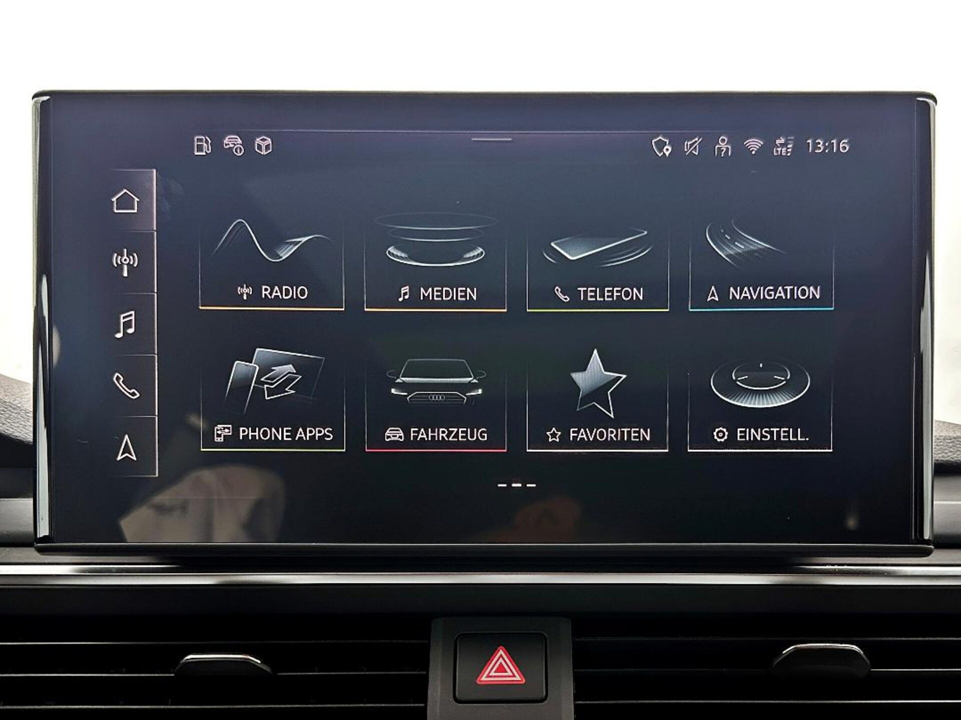 Audi A4 Avant S line