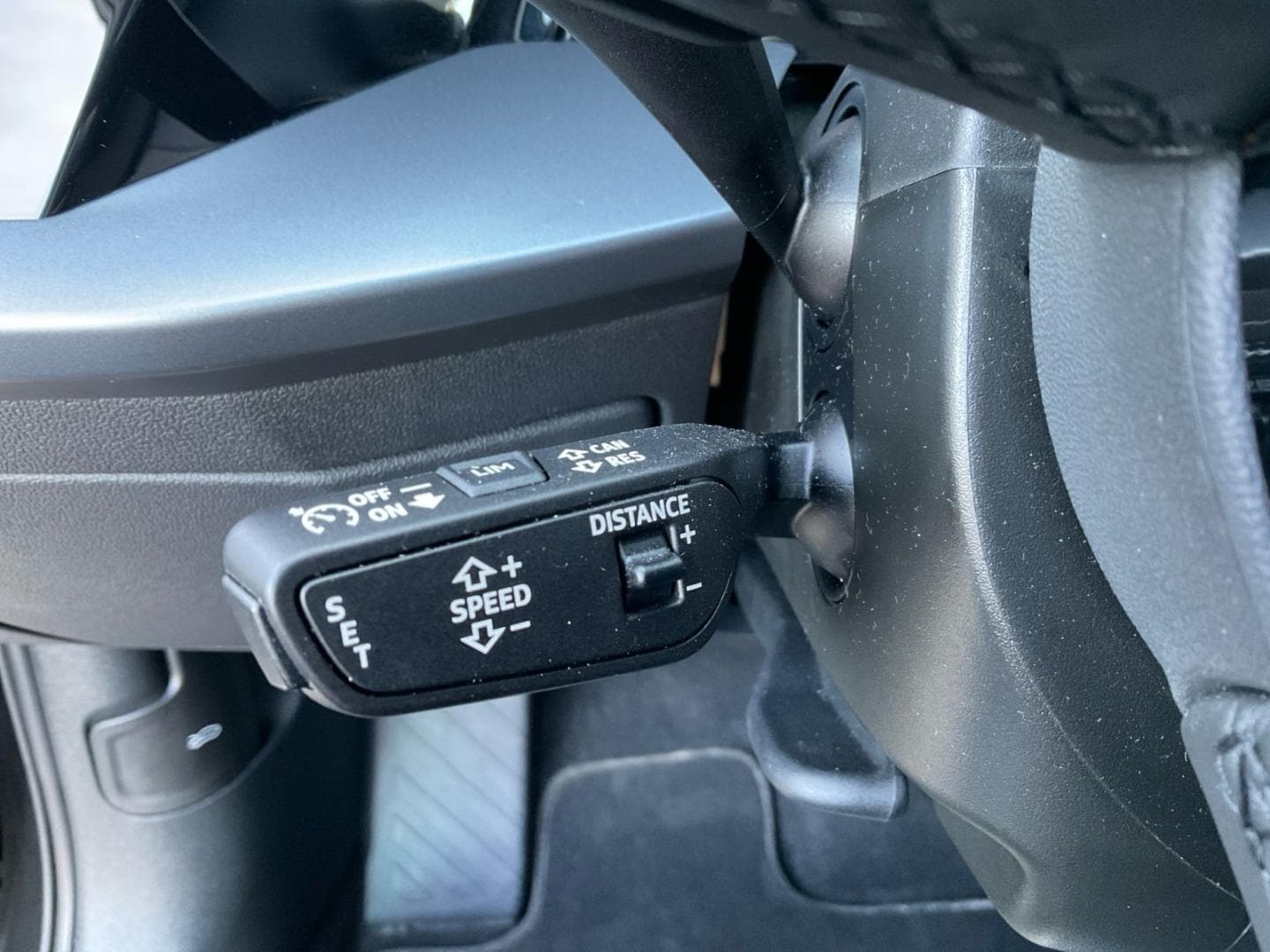Bild über Audi A3 Sportback S line 35 TFSI S tronic - für weitere Informationen kontaktieren Sie den Audi Partner