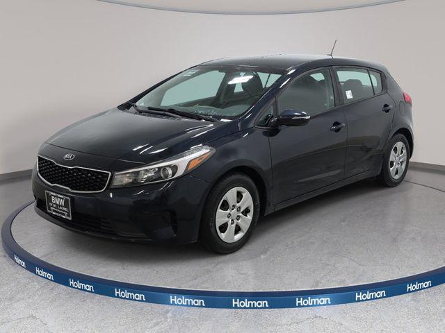2017 Kia Forte5