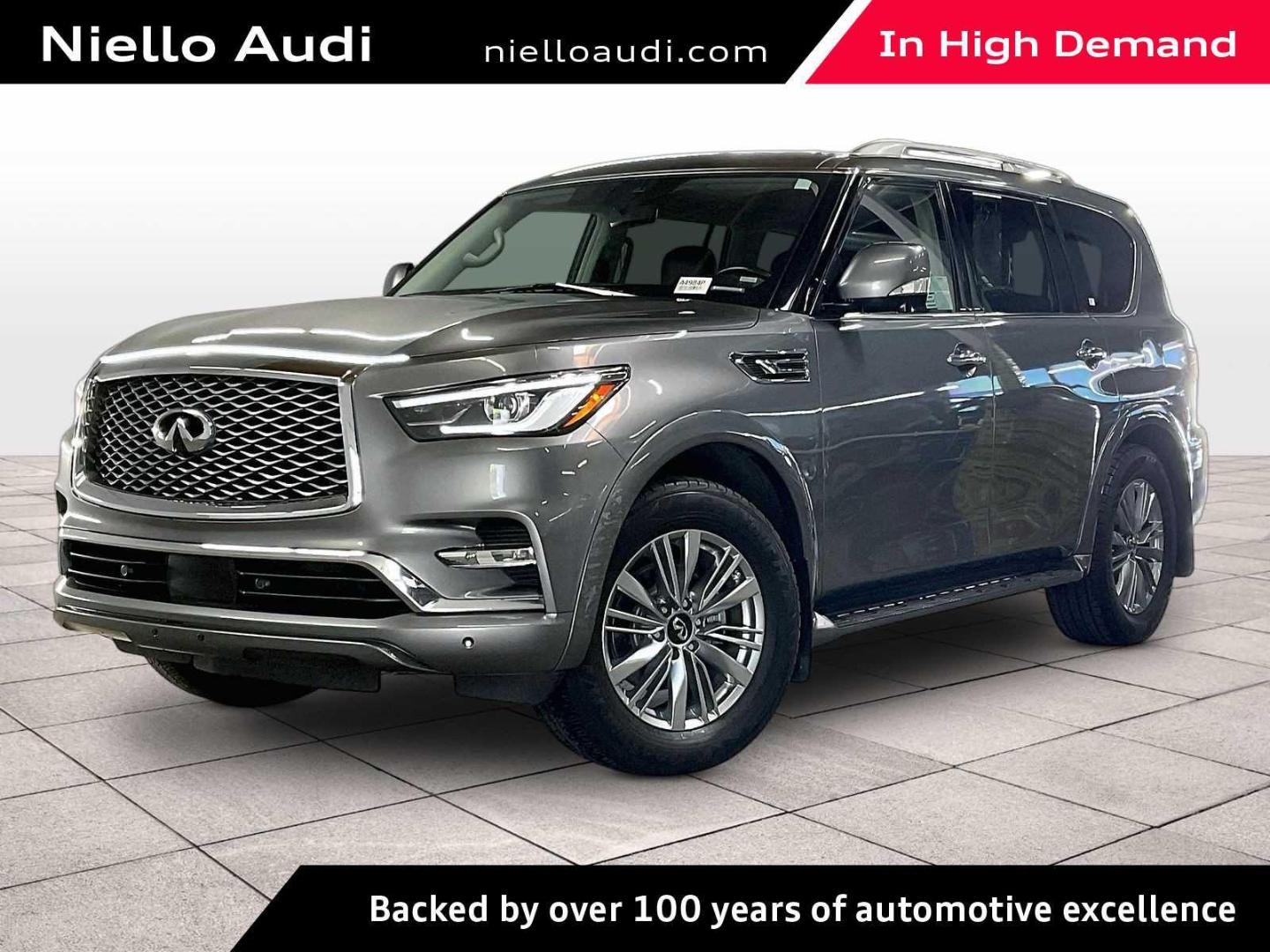 2021 INFINITI QX80's photo