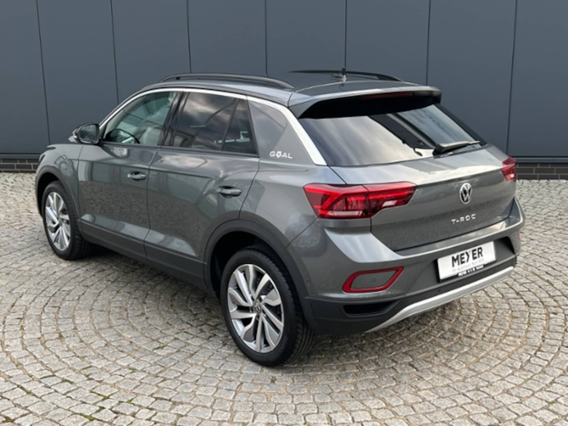 Volkswagen T-Roc Life