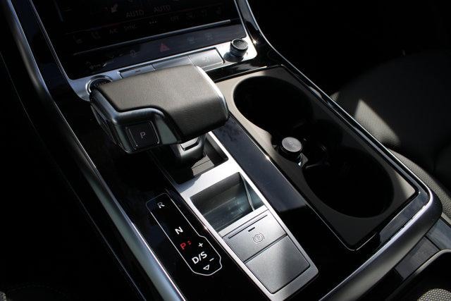 2026 Audi Q7 Premium Plus - Photo 17