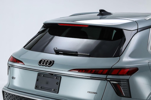 2026 Audi Q3 Base - Photo 21