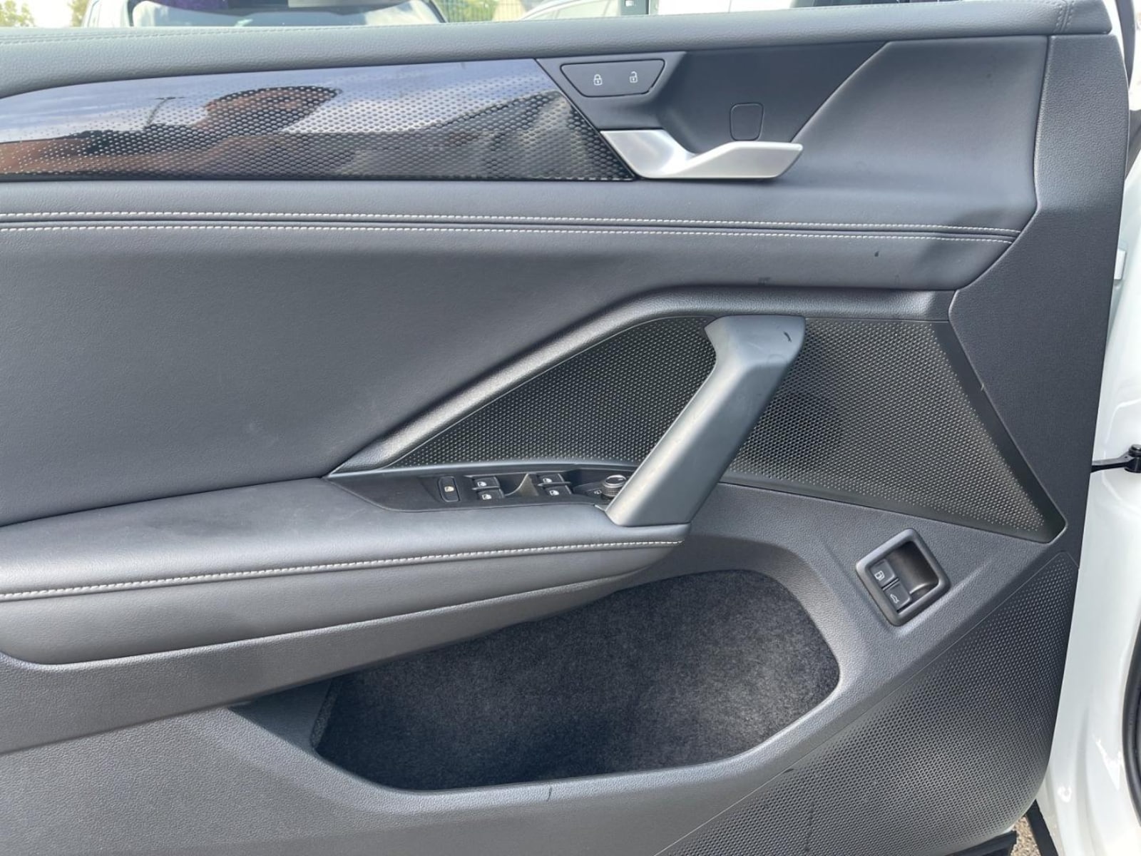 Volkswagen Tiguan – Bild 9