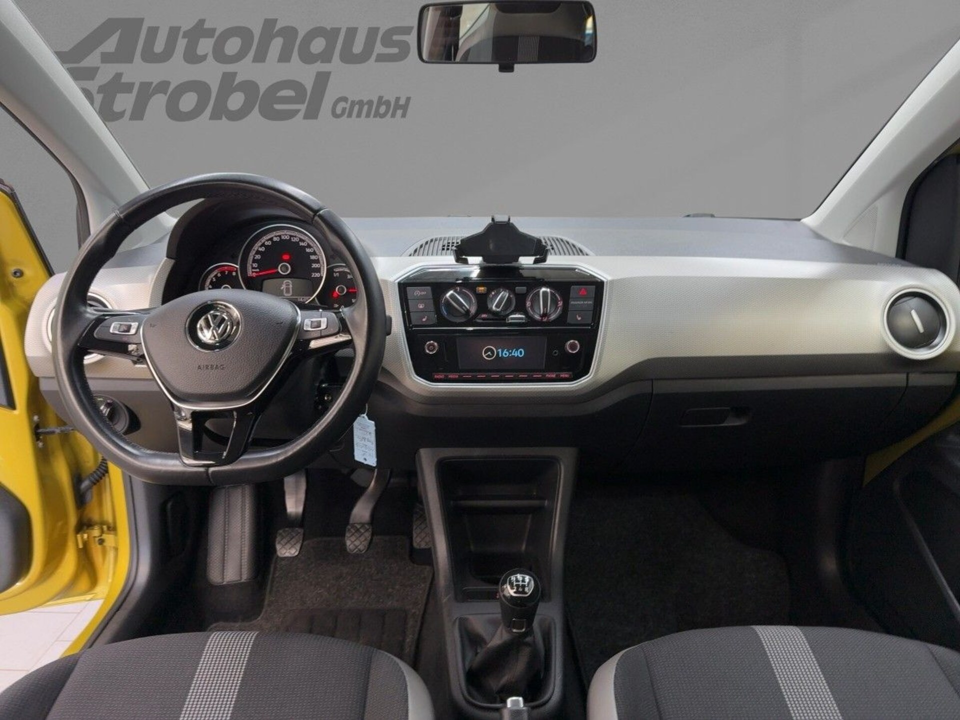 Volkswagen up! high up!