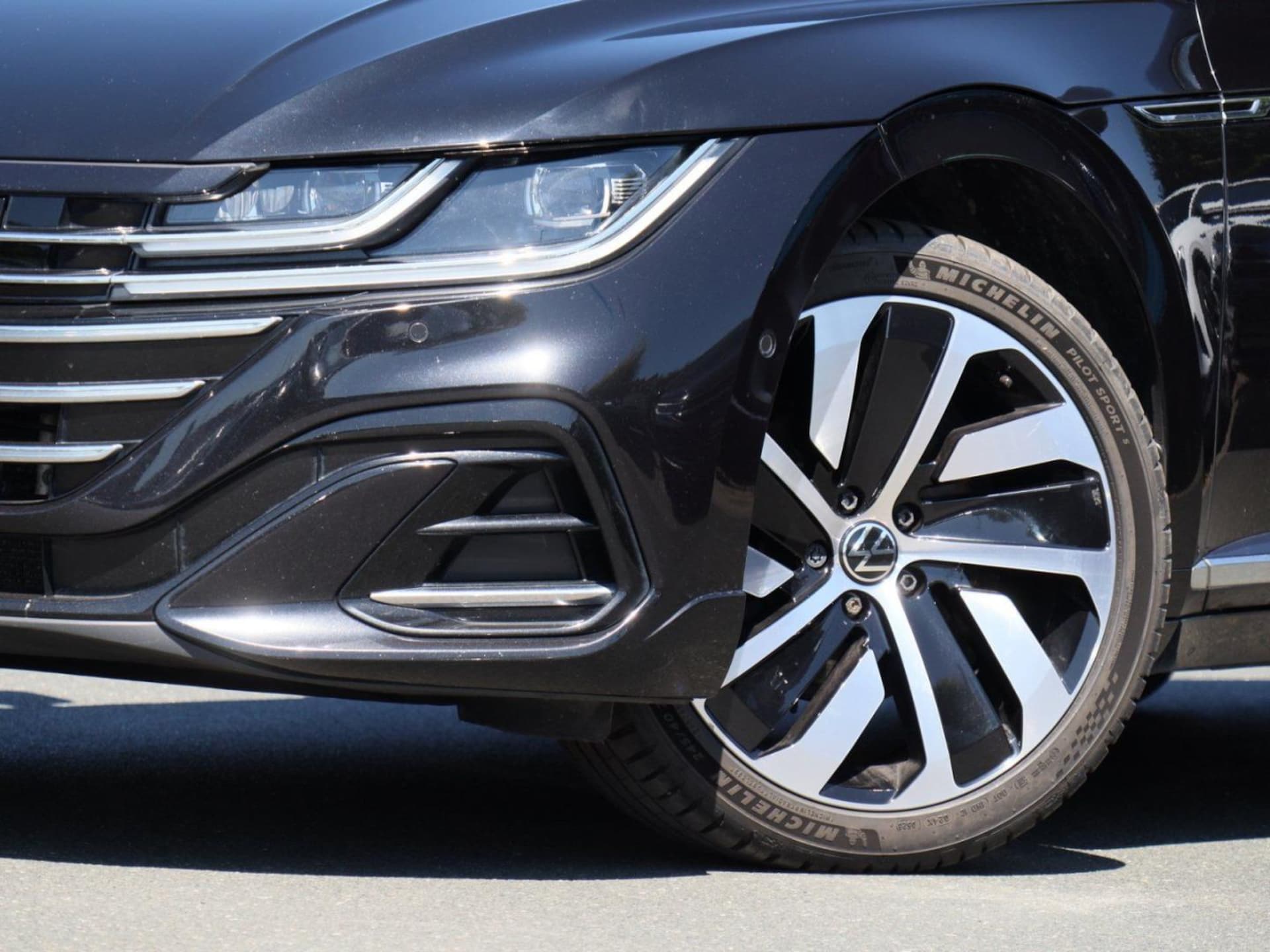 Volkswagen Arteon Shooting Brake R-Line