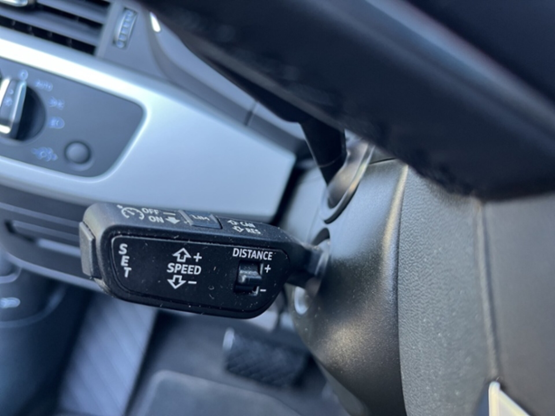 Audi A4 Avant S line