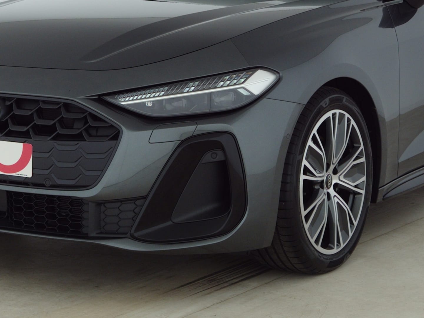 Bild über Audi A5 Avant TDI quattro 150 kW S tronic - für weitere Informationen kontaktieren Sie den Audi Partner
