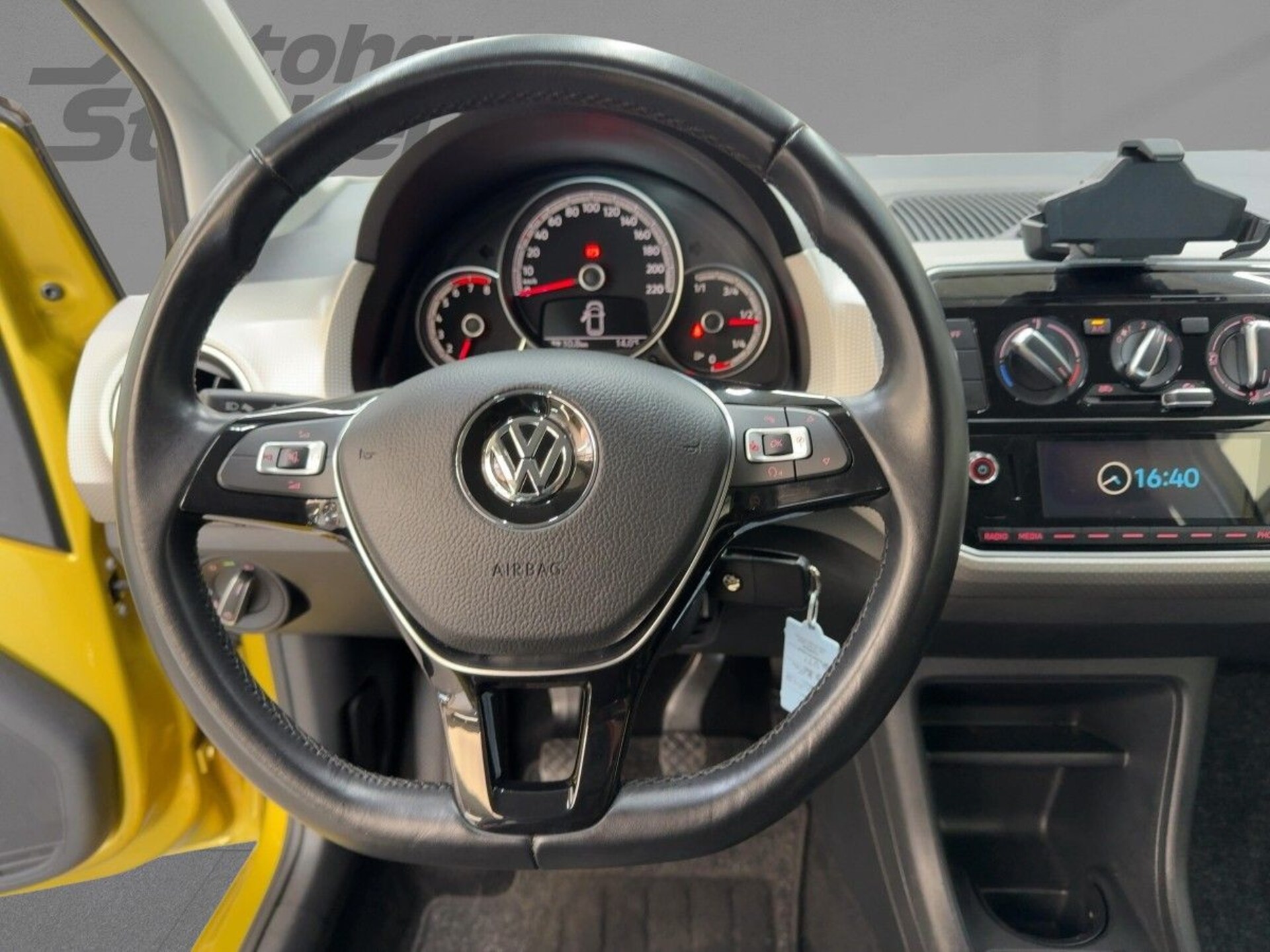 Volkswagen up! high up!