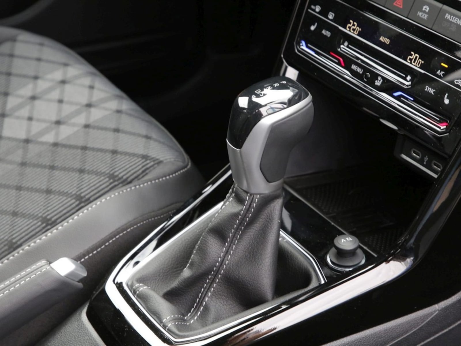 Volkswagen T-Cross – Bild 10