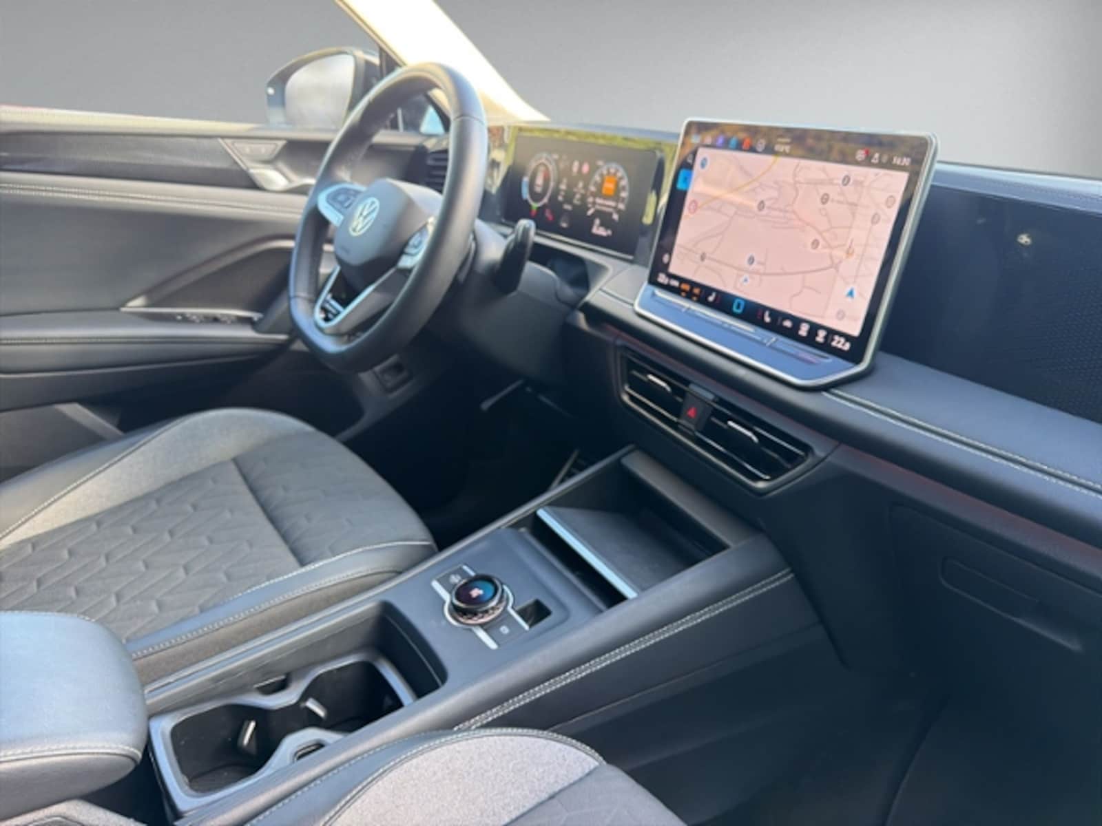 Volkswagen Tiguan – Bild 15