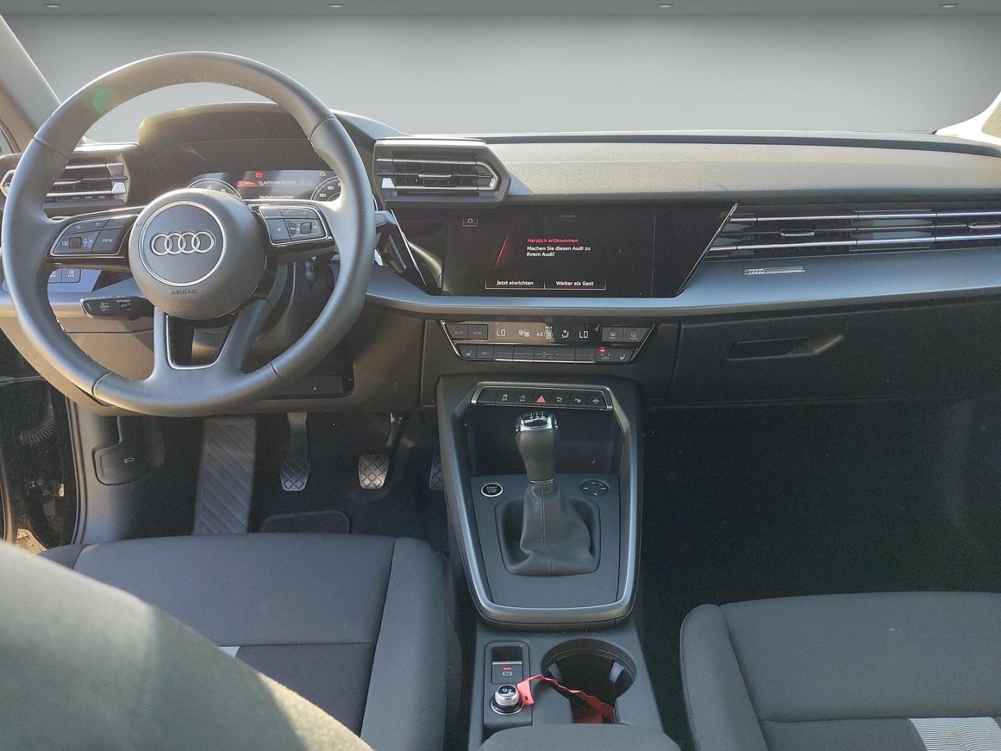 Bild über Audi A3 Sportback TFSI Schaltgetriebe - für weitere Informationen kontaktieren Sie den Audi Partner