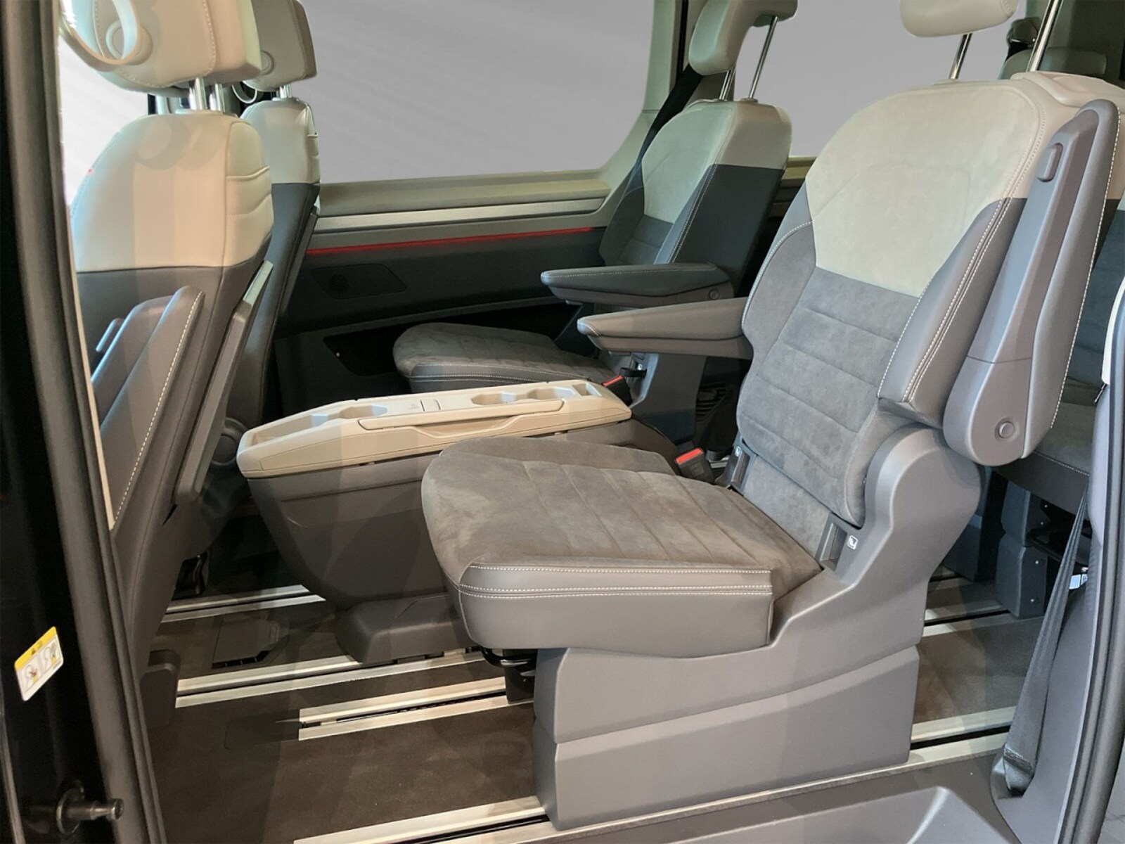 Volkswagen Multivan Langversion – Bild 14