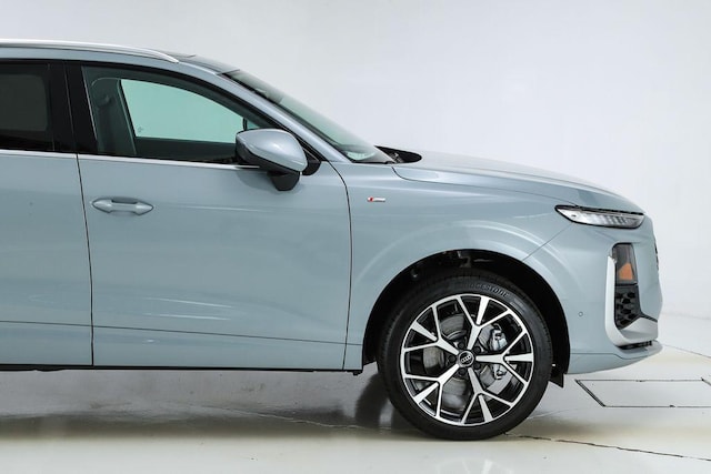 2026 Audi Q3 Base - Photo 24