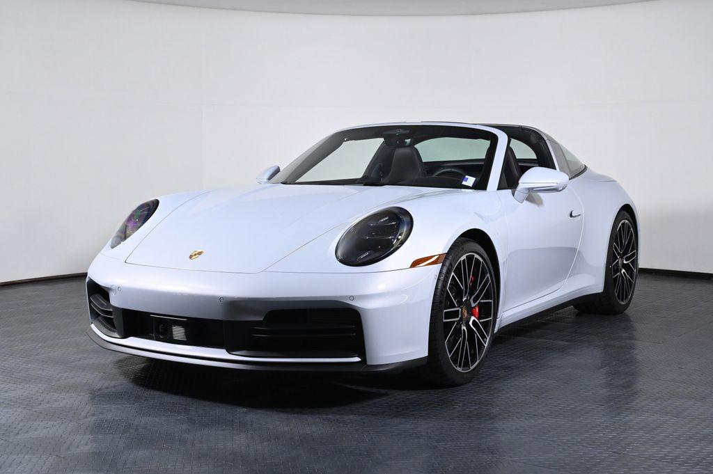 2026 Porsche 911 Carrera 4S targa's photo