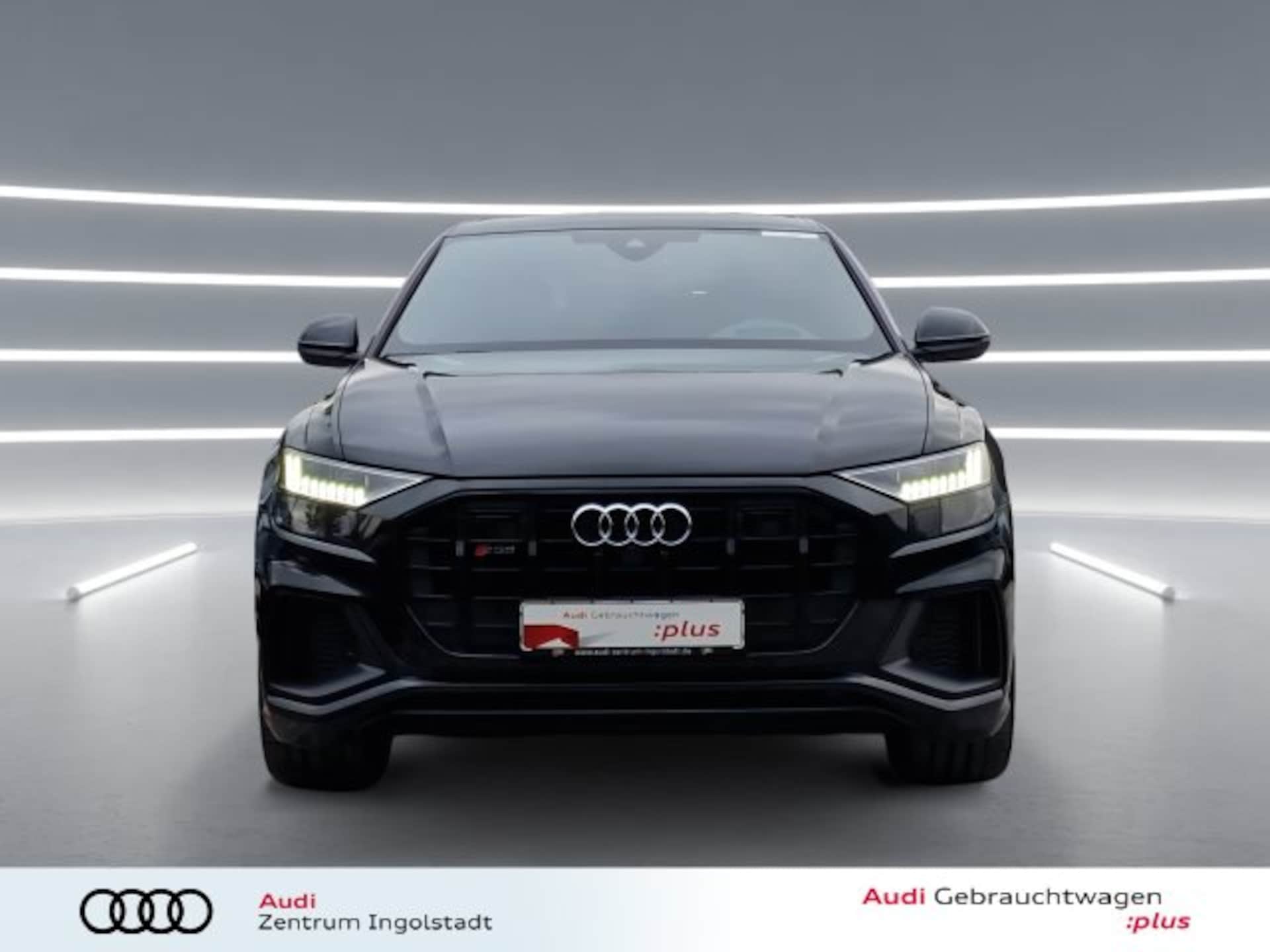 Audi SQ8 SUV