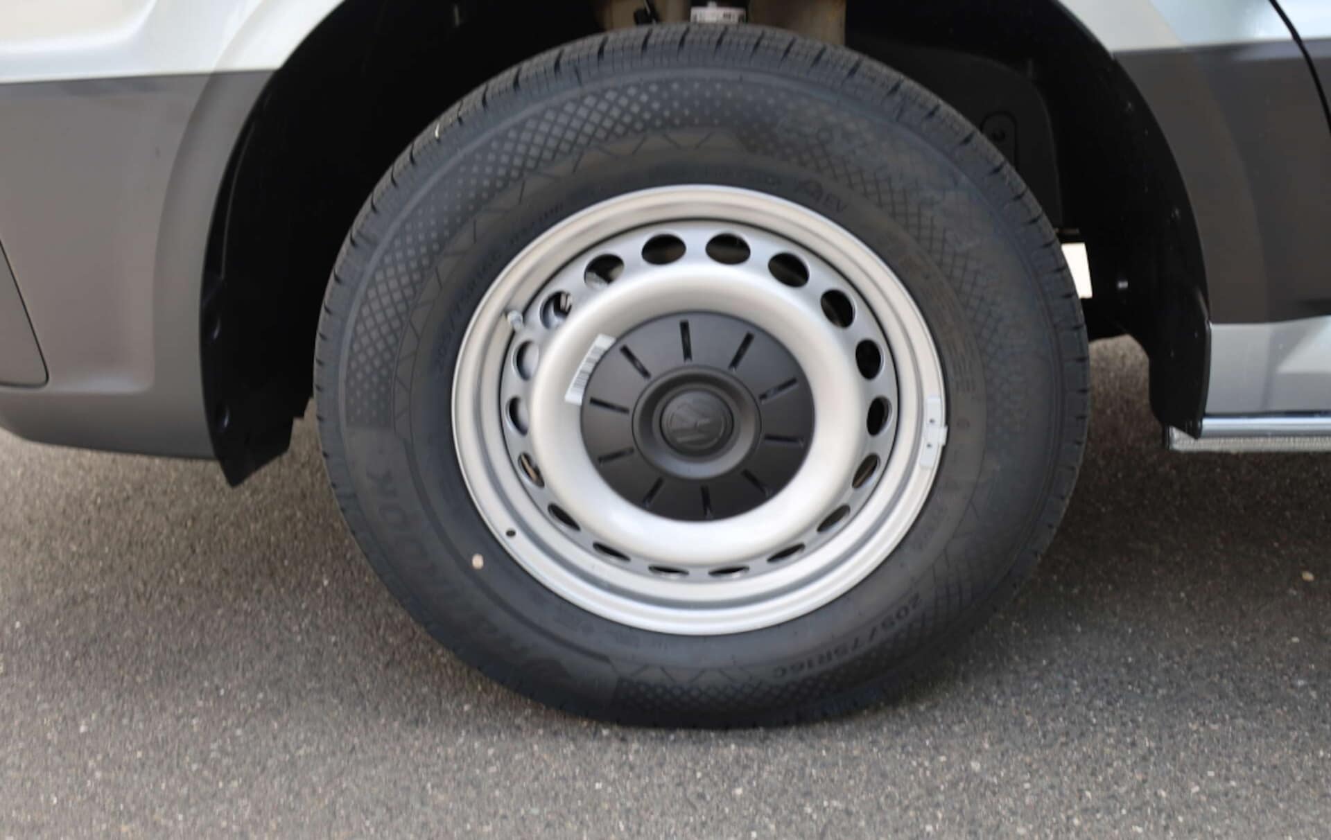 Volkswagen Crafter Kasten mittlerer Radstand