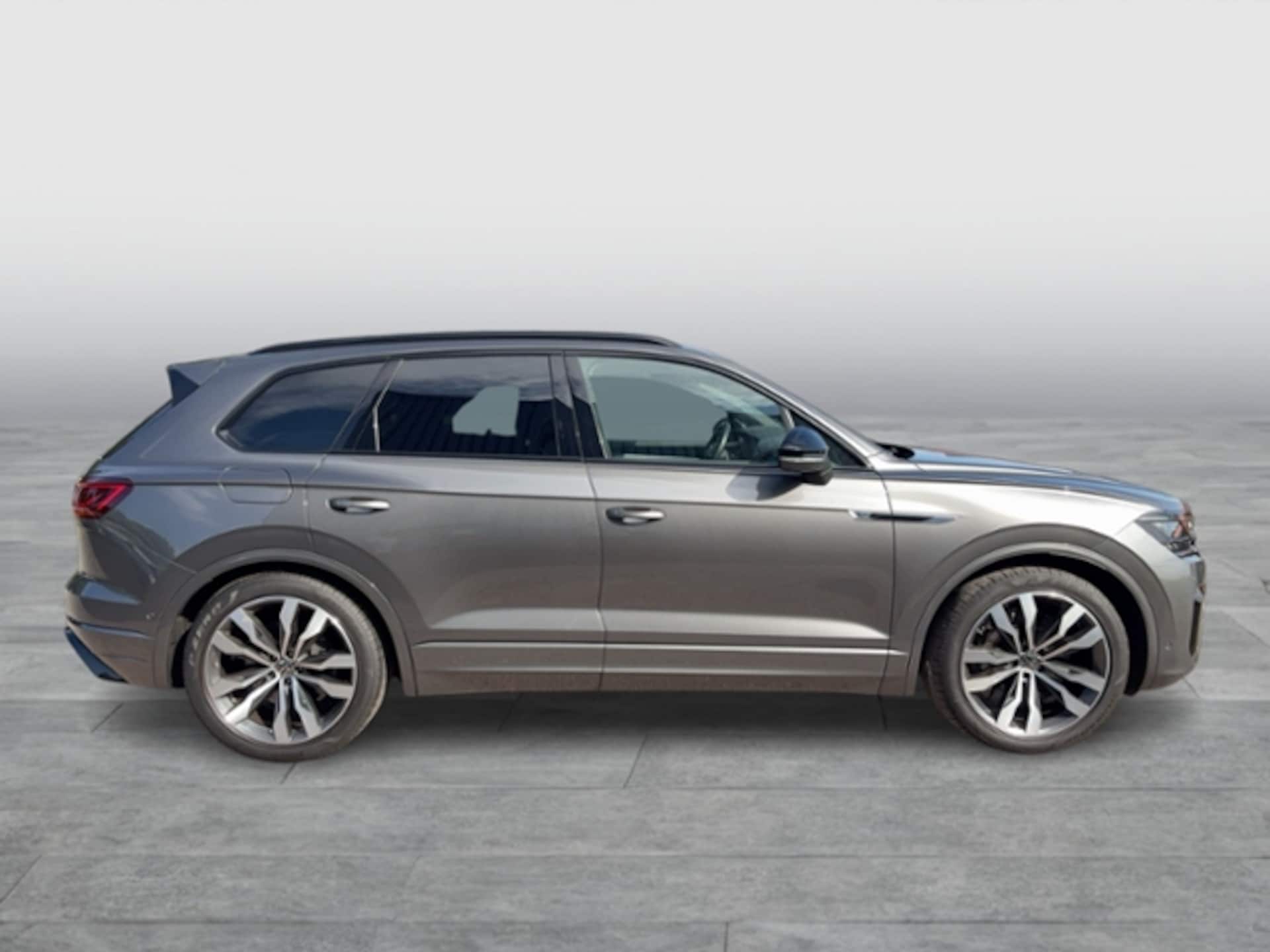Volkswagen Touareg R