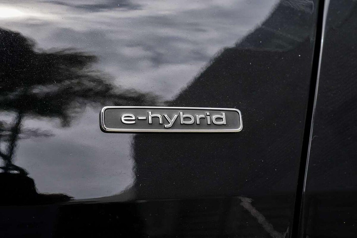 Image about Audi A5 Avant TFSI e e-hybrid quattro 270 kW S tronic