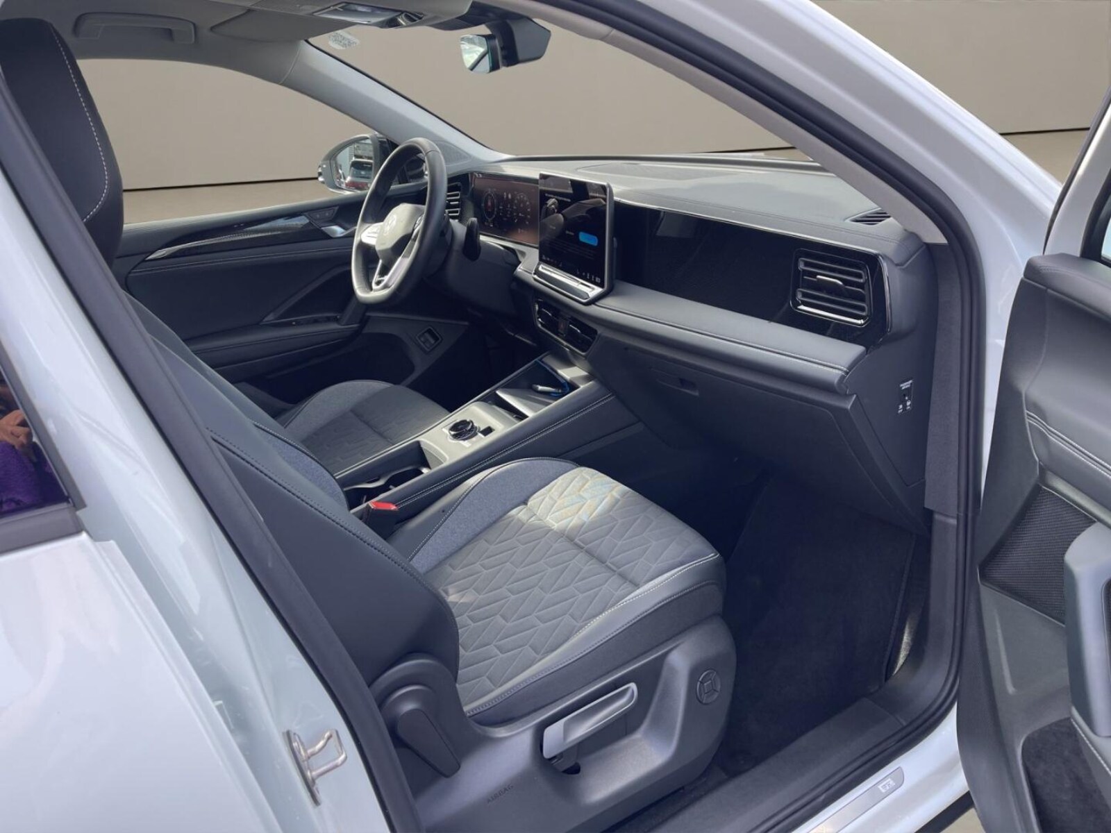 Volkswagen Tiguan – Bild 18