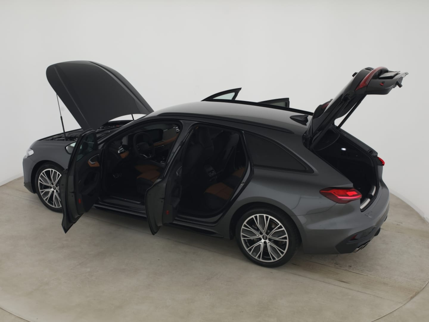 Bild über Audi A5 Avant TDI quattro 150 kW S tronic - für weitere Informationen kontaktieren Sie den Audi Partner