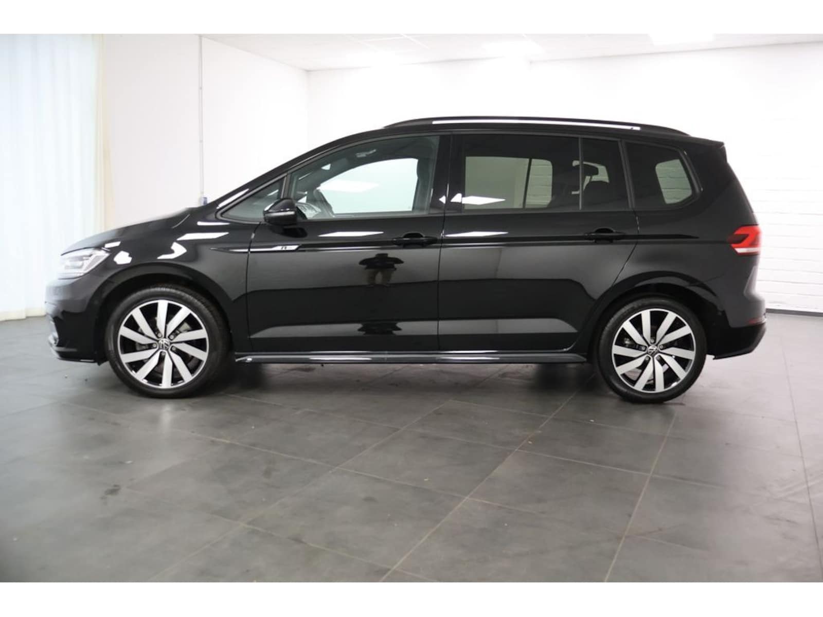 Volkswagen Touran – Bild 7