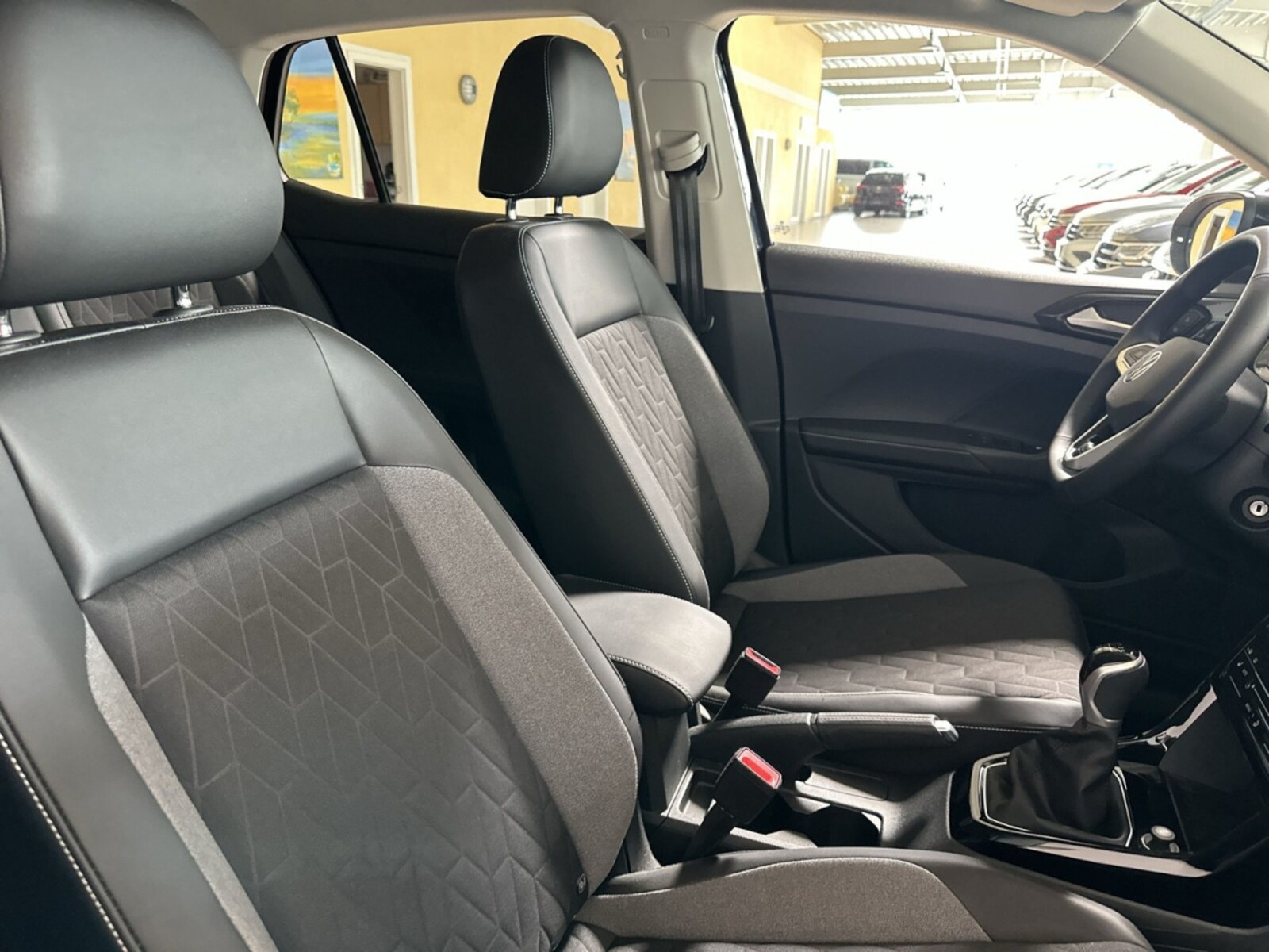Volkswagen T-Cross – Bild 8