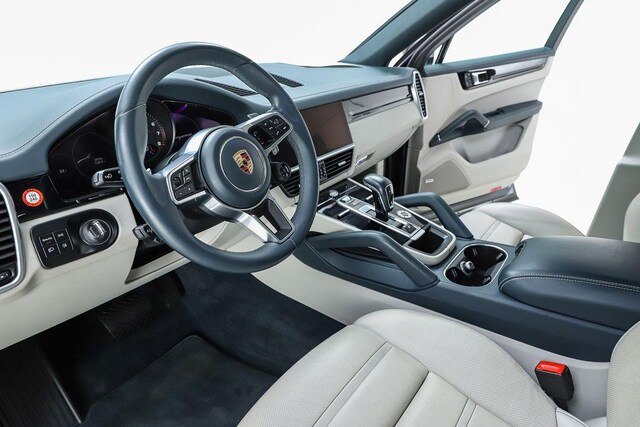 2023 Porsche Cayenne Coupé