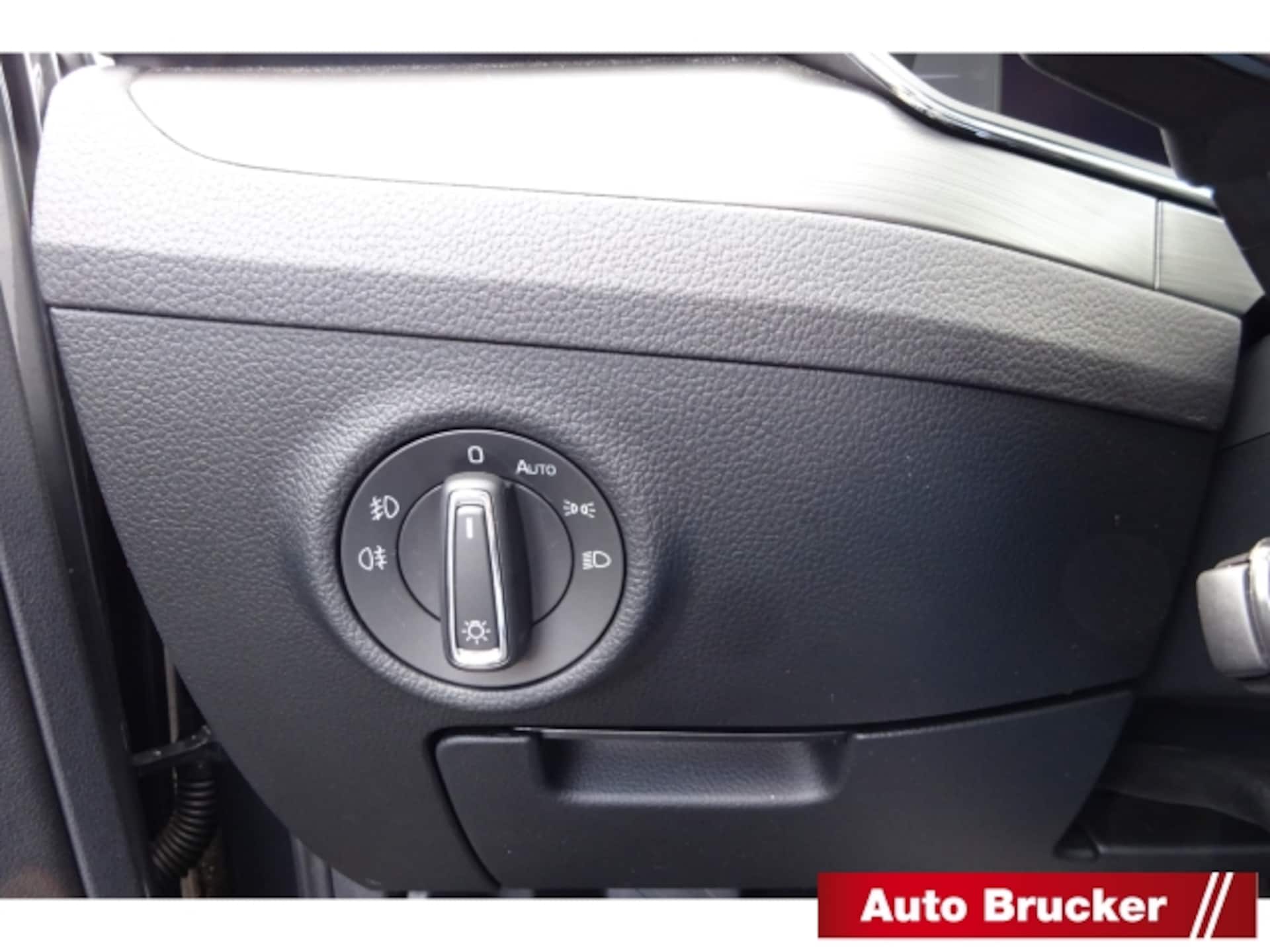 Skoda Superb Combi Style