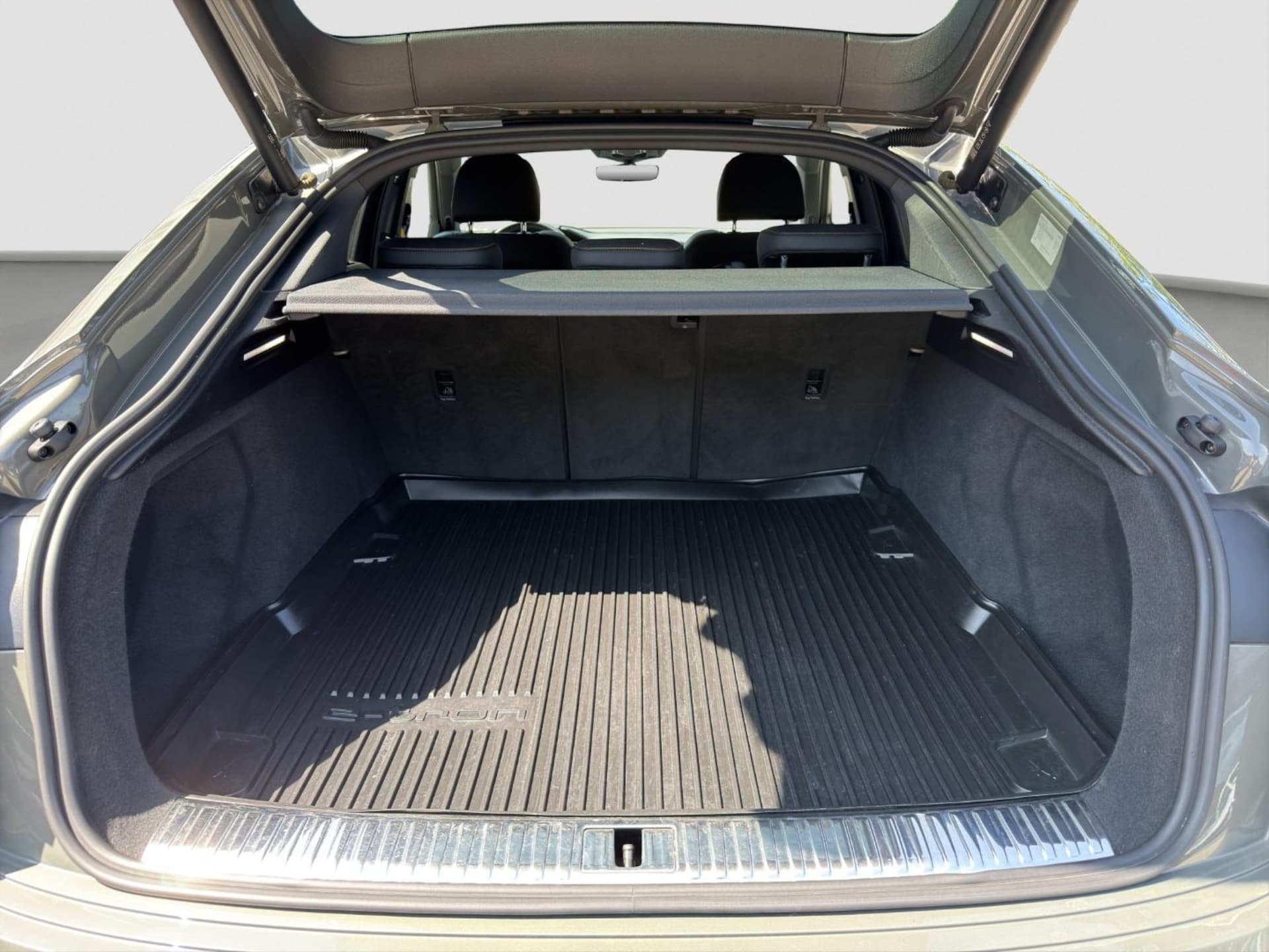 Audi e-tron Sportback S line