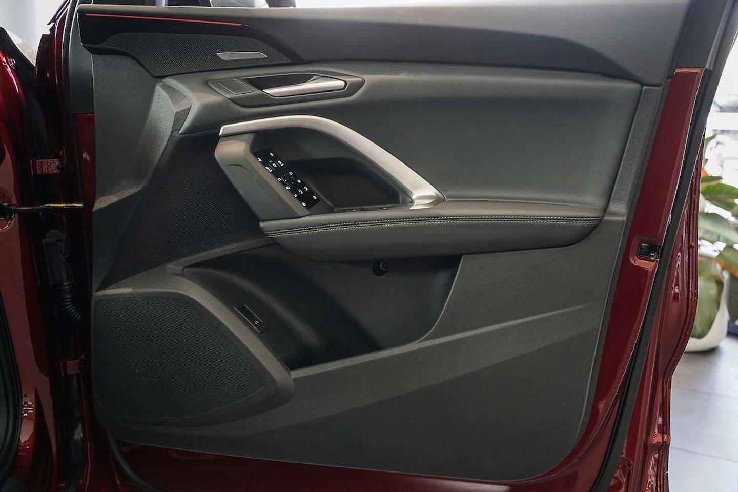 Image about Audi Q5 Sportback TFSI quattro 200 kW sport