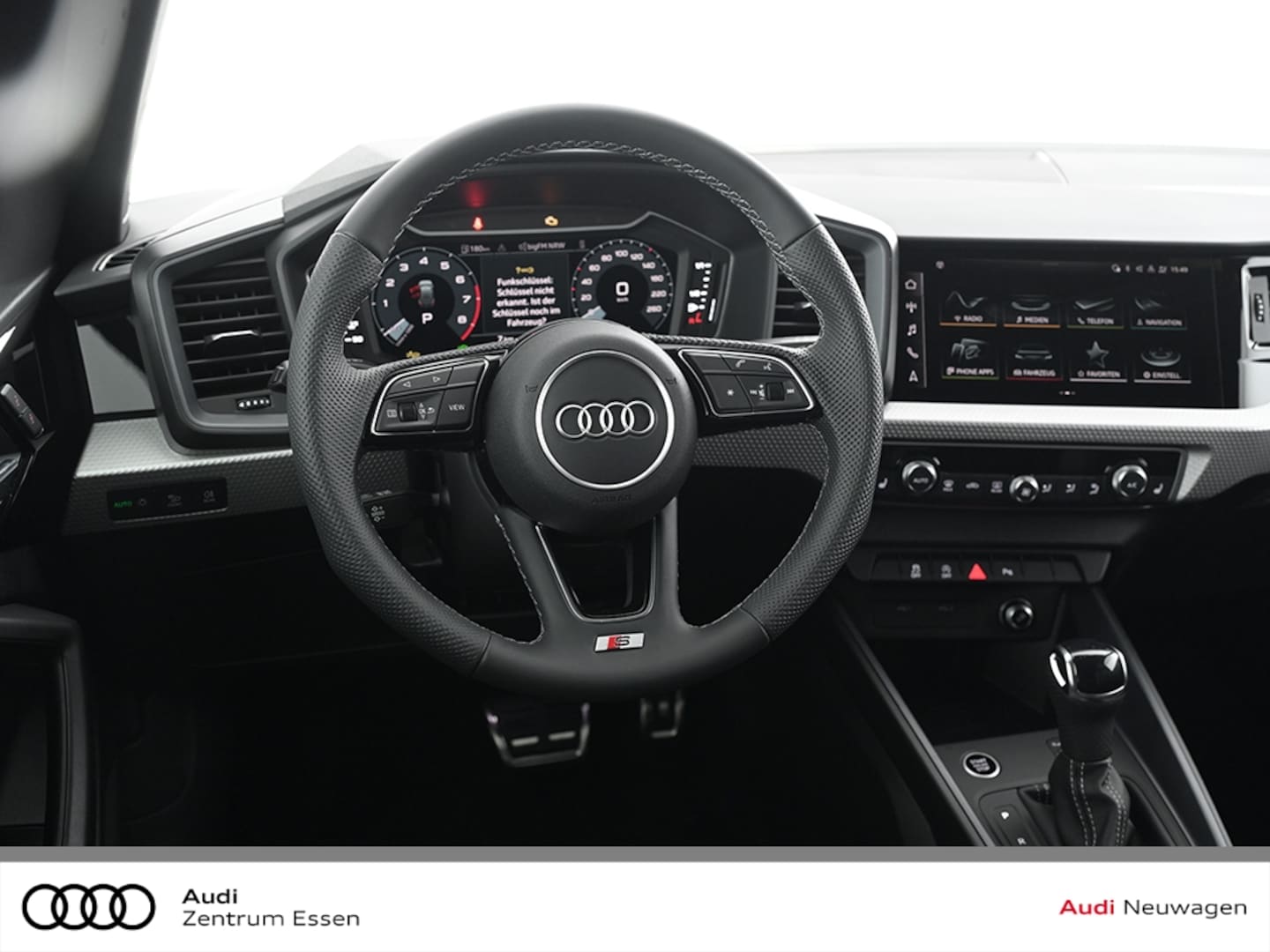 Bild über Audi A1 Sportback S line 30 TFSI S tronic - für weitere Informationen kontaktieren Sie den Audi Partner