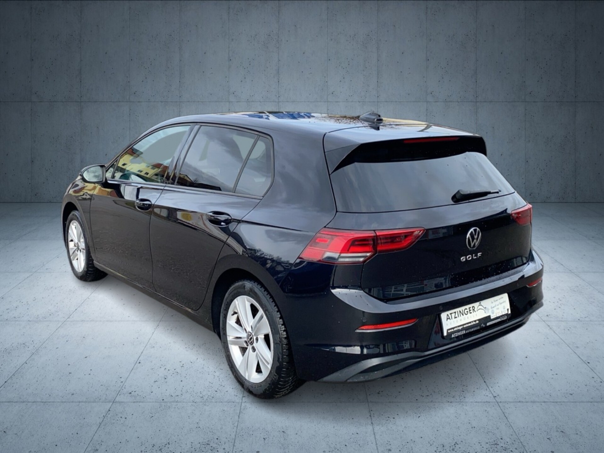 Volkswagen Golf Life