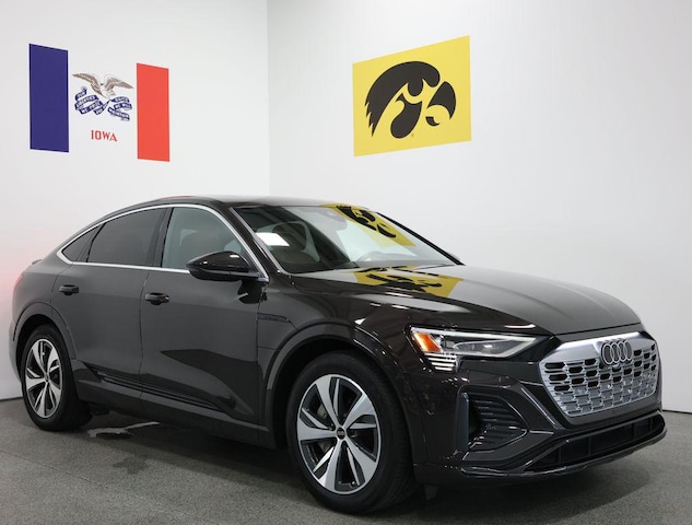 2024 Audi Q8 Sportback e-tron