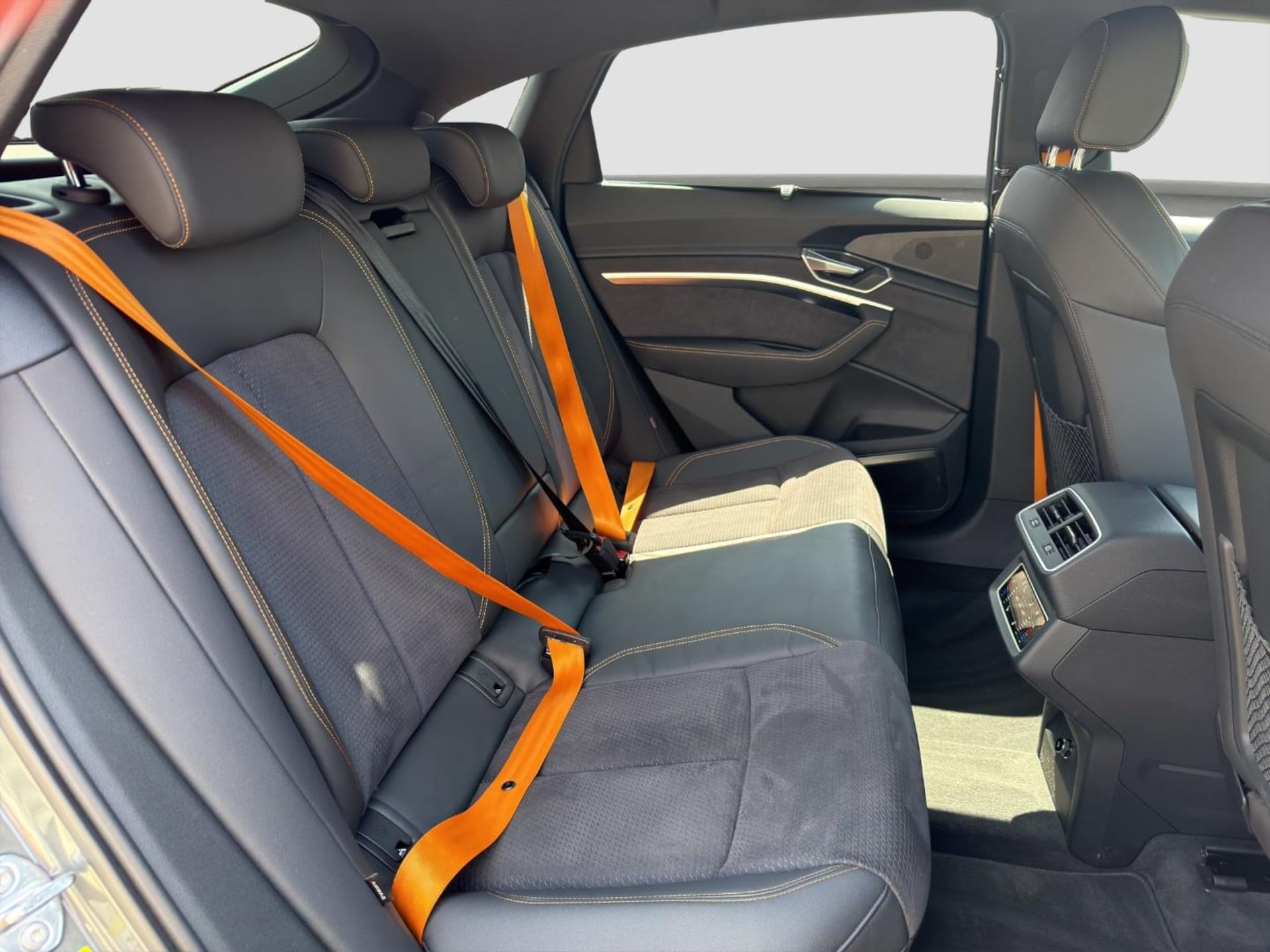 Audi e-tron Sportback S line