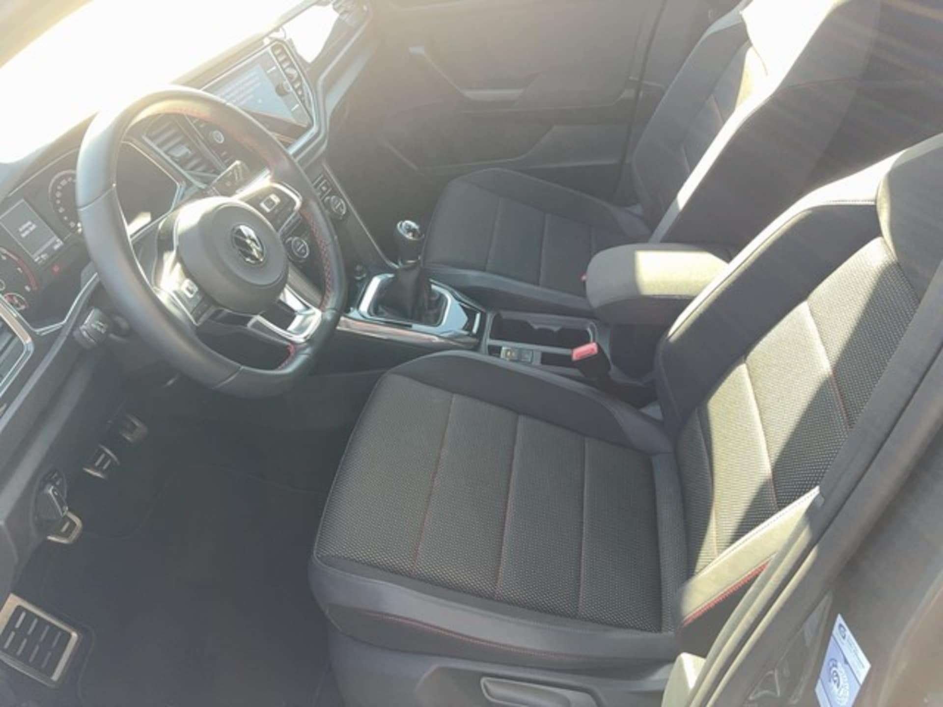 Volkswagen T-Roc Sport