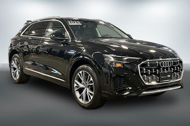 2025 Audi Q8