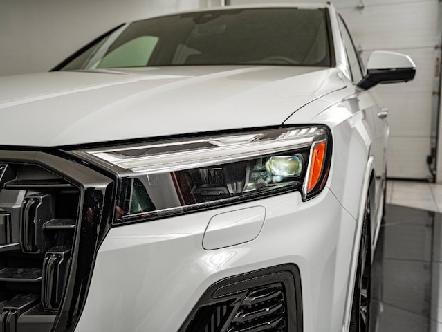 2025 Audi Q7 Premium Plus - Photo 14