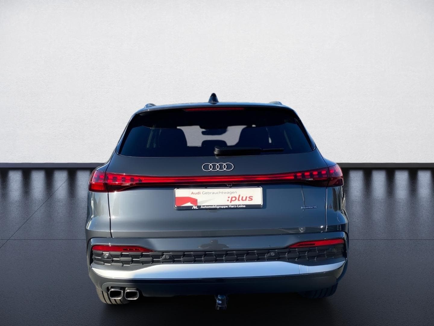 Bild über Audi Q5 SUV TDI quattro 150 kW S tronic - für weitere Informationen kontaktieren Sie den Audi Partner