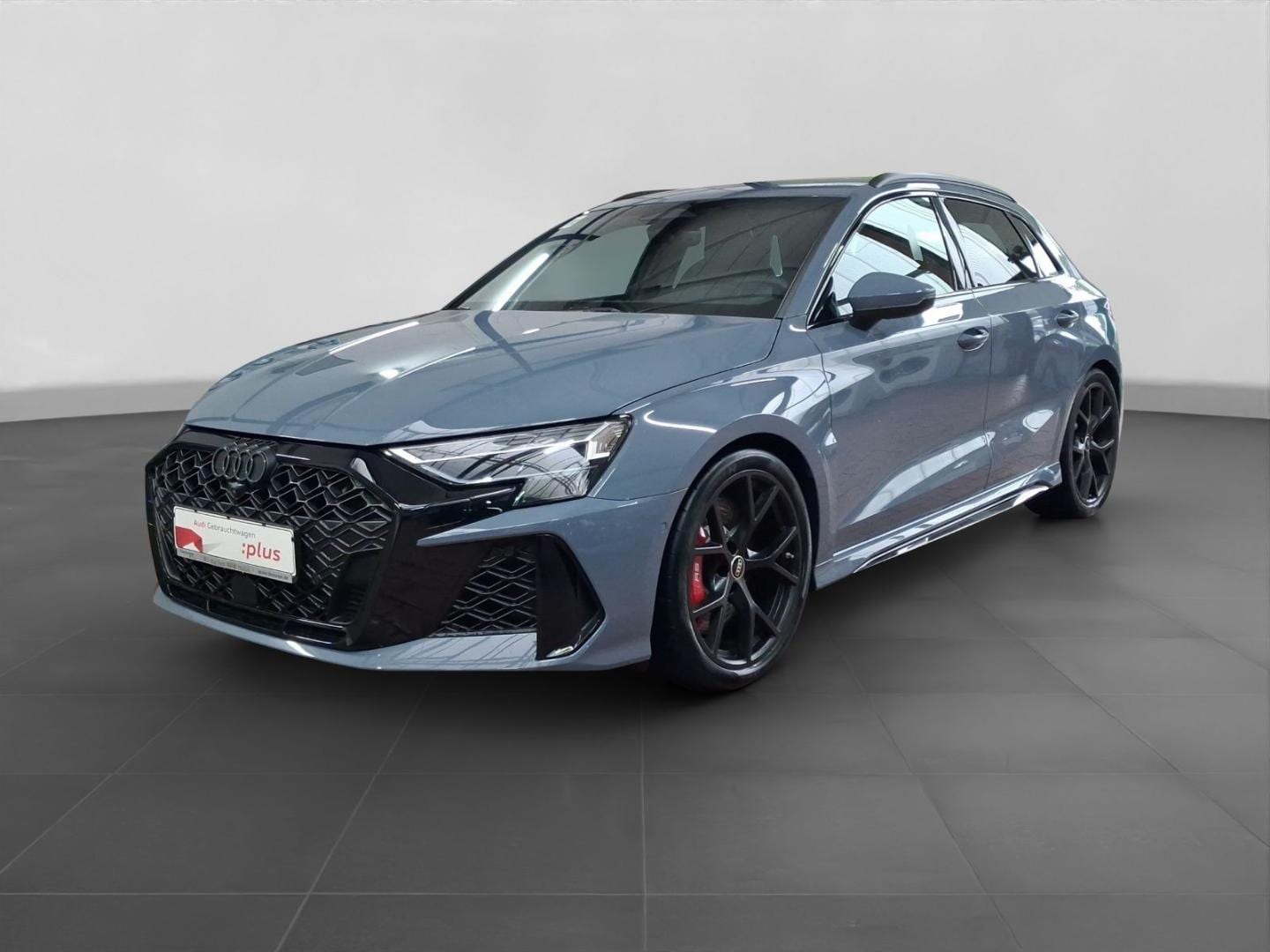 Bild über Audi RS 3 Sportback TFSI quattro 294 kW S tronic - für weitere Informationen kontaktieren Sie den Audi Partner