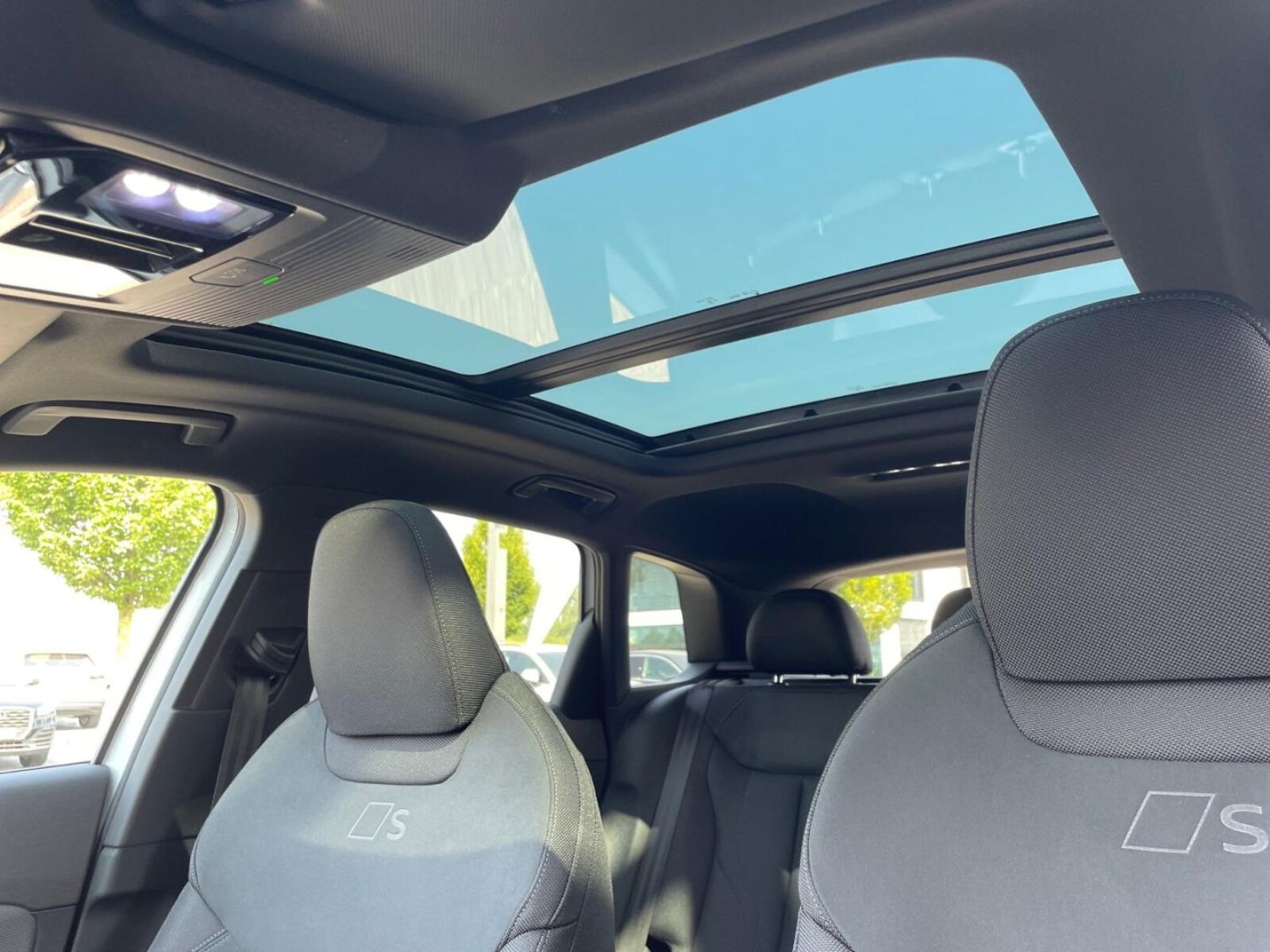 Audi Q3 – Bild 9