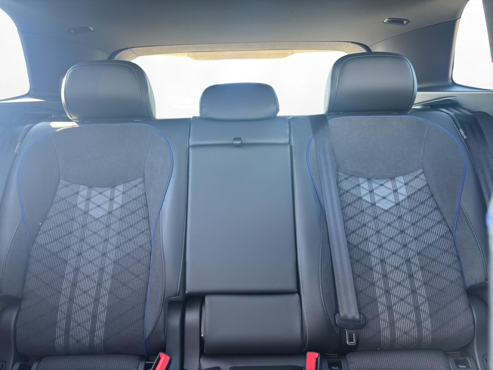 Volkswagen Tiguan – Bild 11