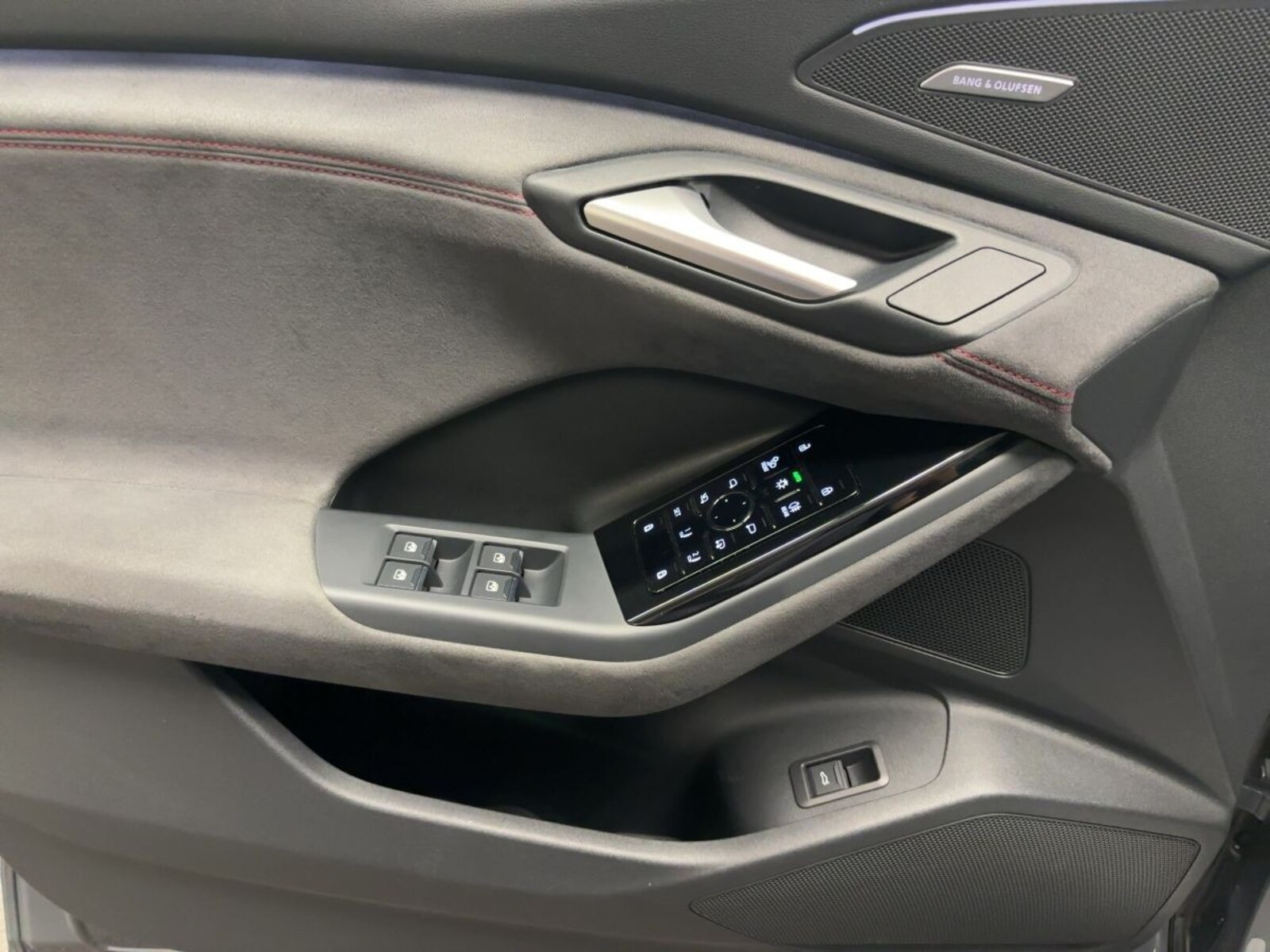 Audi Q6 e-tron – Bild 18