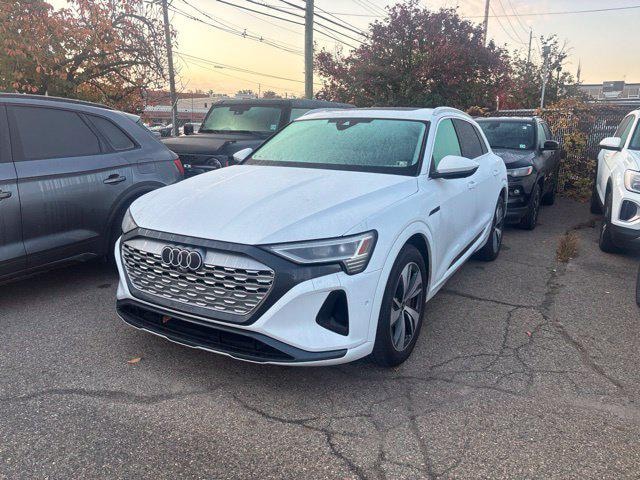 2024 Audi Q8 e-tron