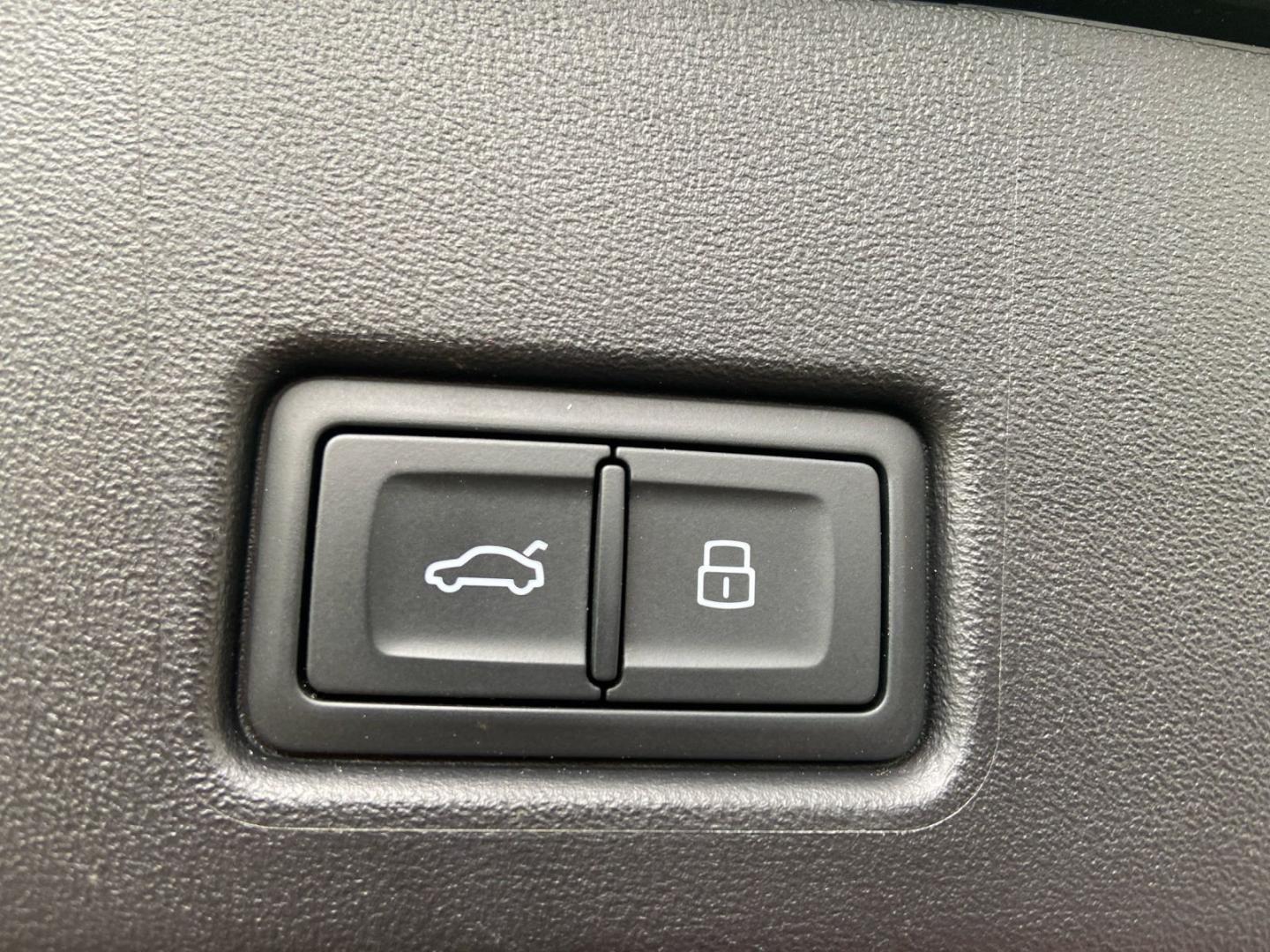 Image about Audi Q4 Sportback e-tron 50 e-tron quattro