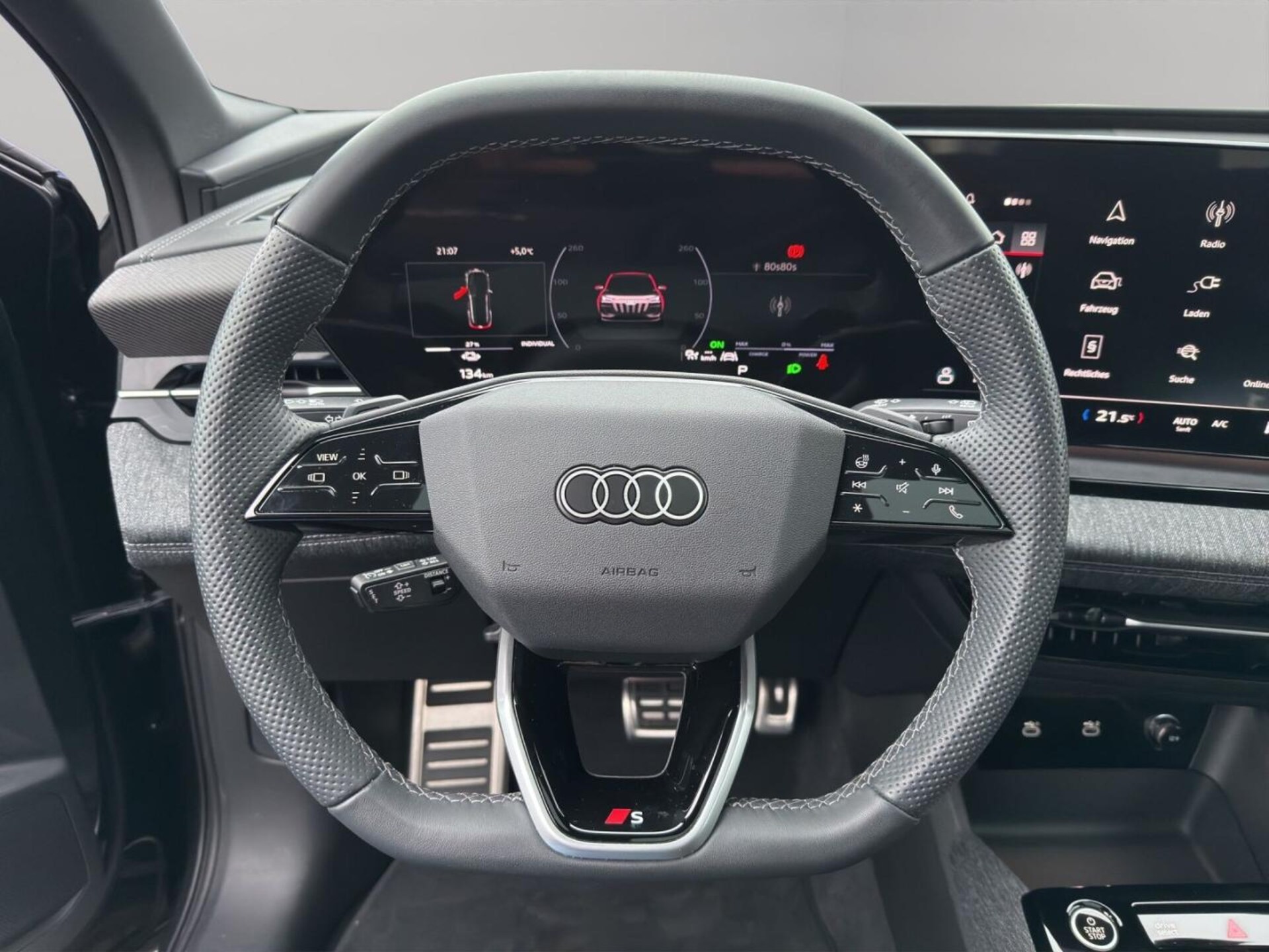 Audi Q6 SUV e-tron